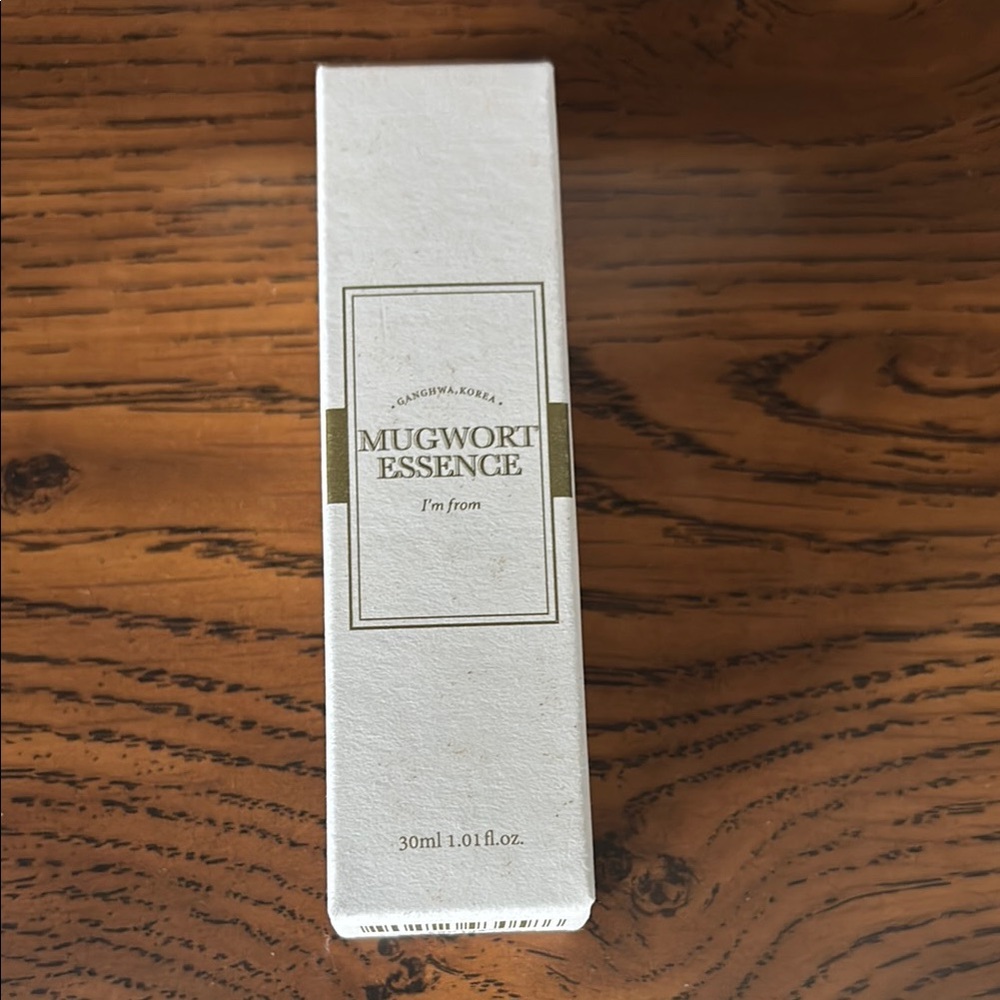 Mugwort Essence - White